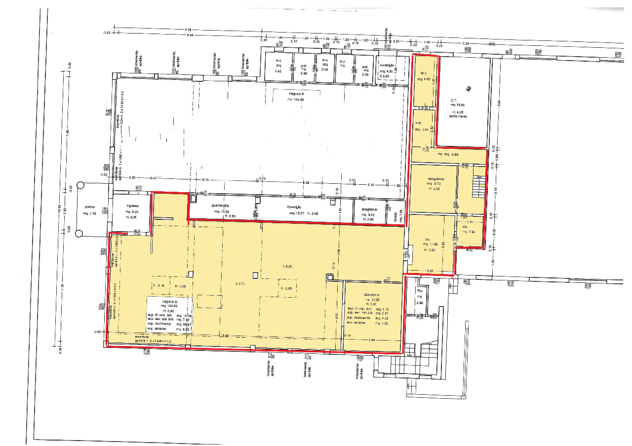 Locale commerciale in affitto a Quarto d'Altino