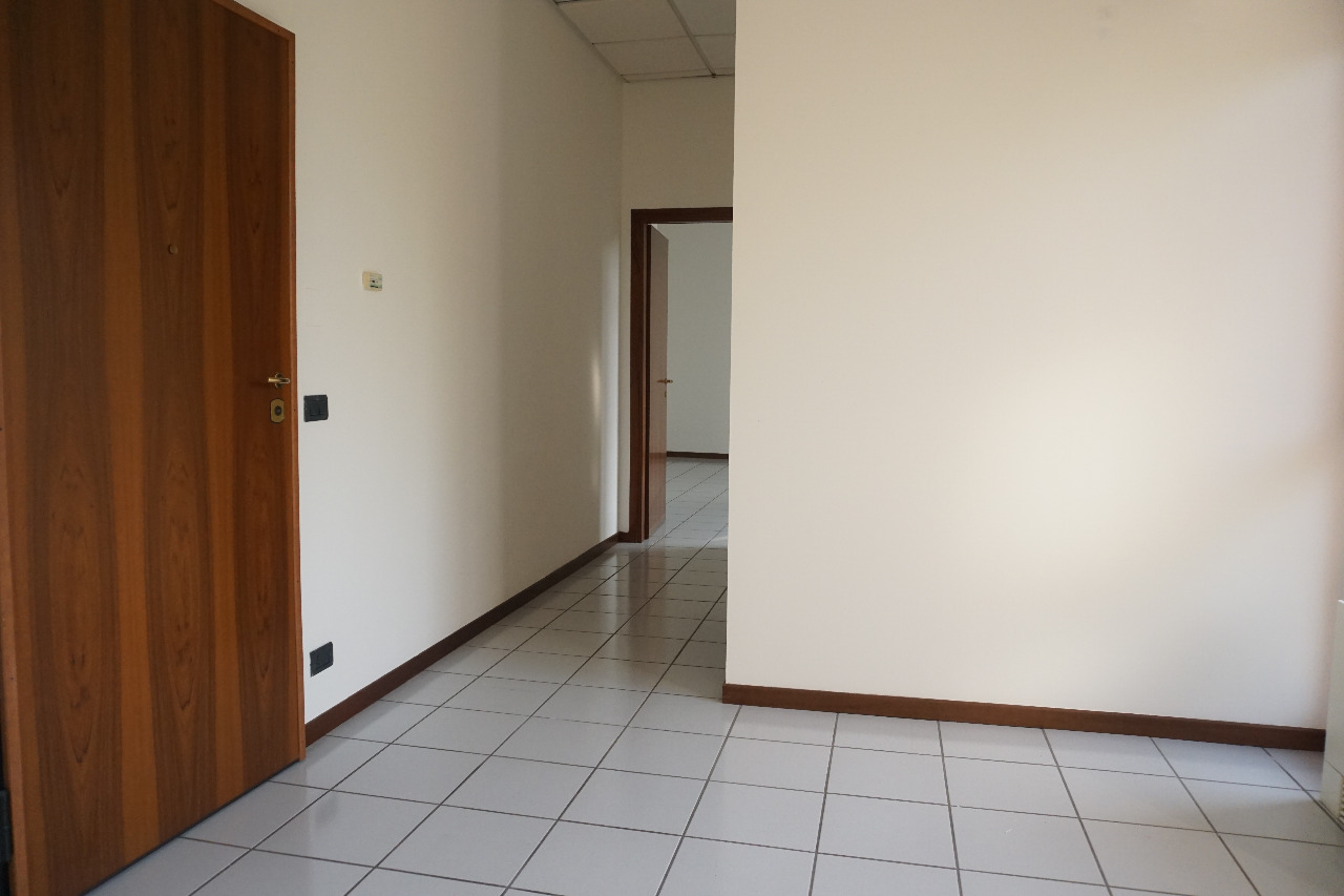 Negozio/Ufficio  in affitto a Quarto d'Altino