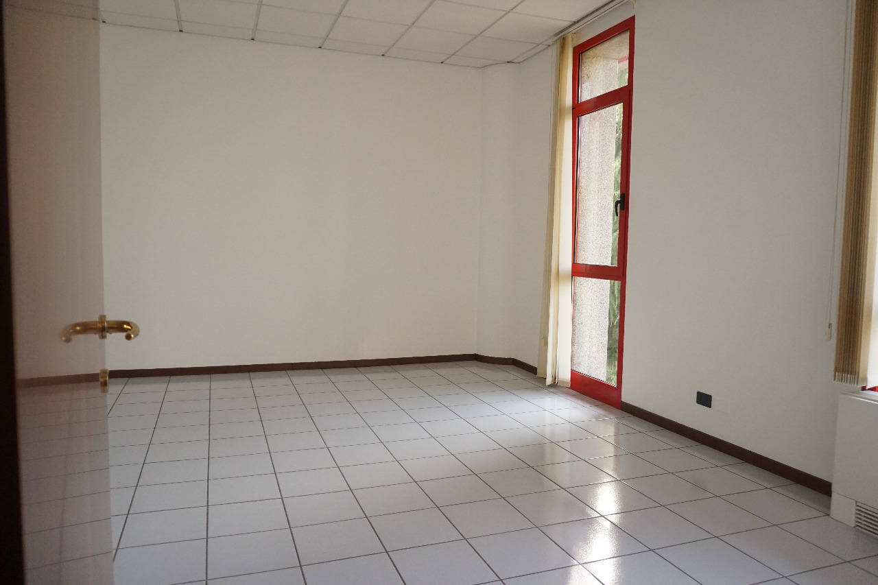 Negozio/Ufficio  in affitto a Quarto d'Altino