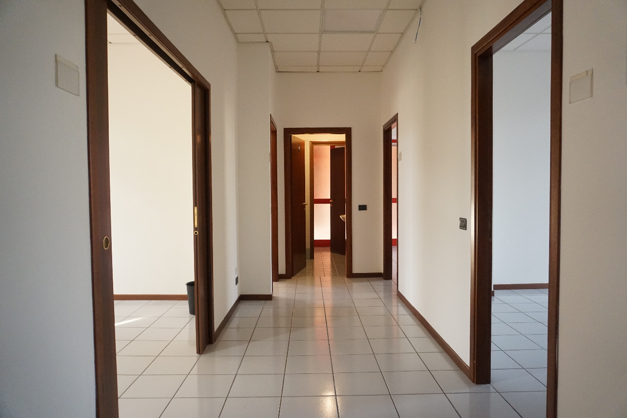 Negozio/Ufficio  in affitto a Quarto d'Altino