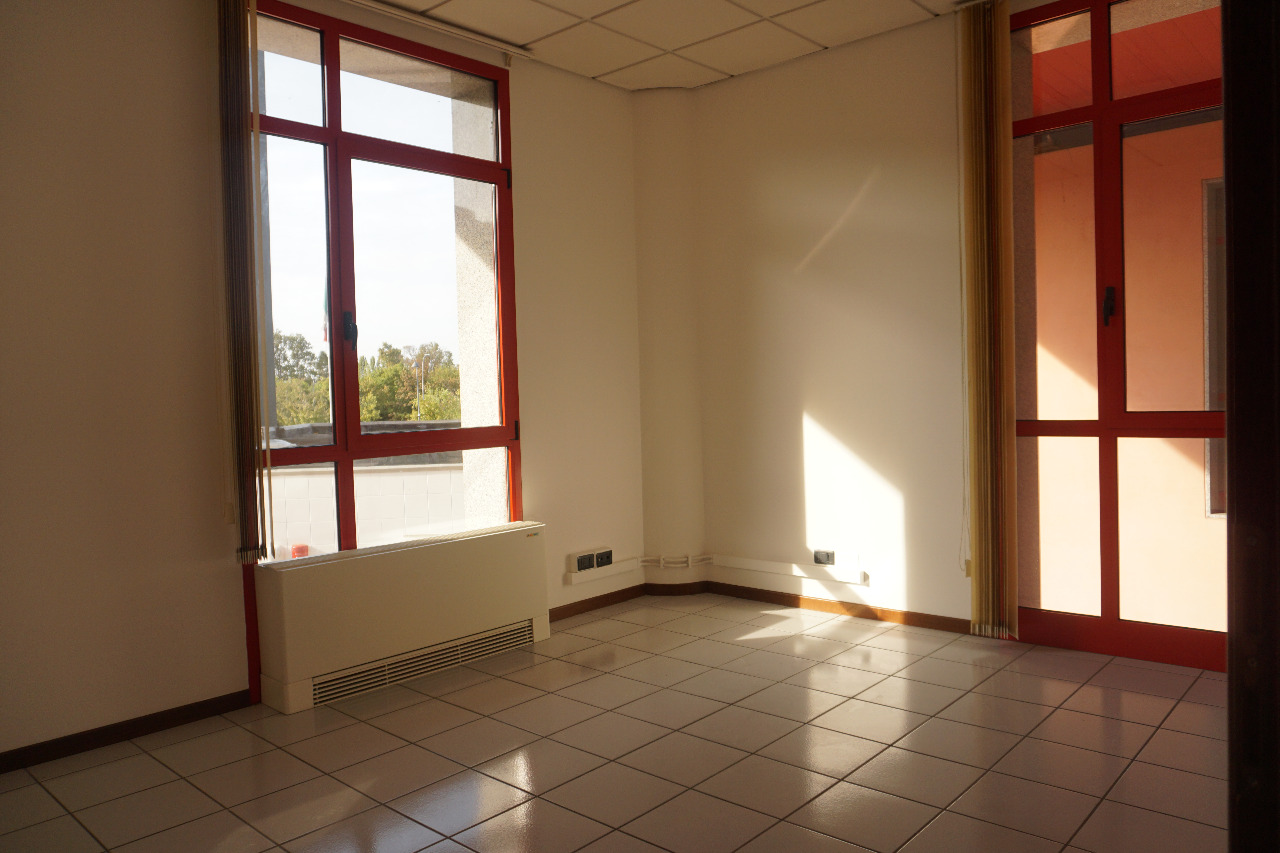 Negozio/Ufficio  in affitto a Quarto d'Altino