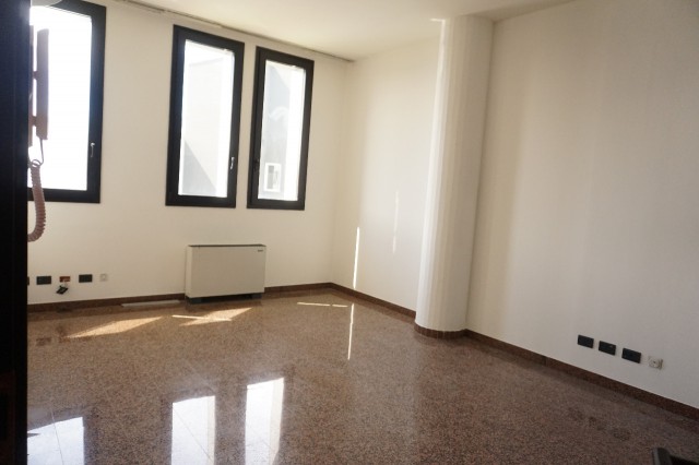 Ufficio in Affitto a Quarto d'Altino