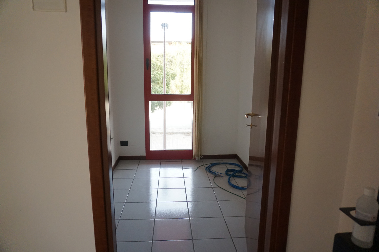 Negozio/Ufficio  in affitto a Quarto d'Altino