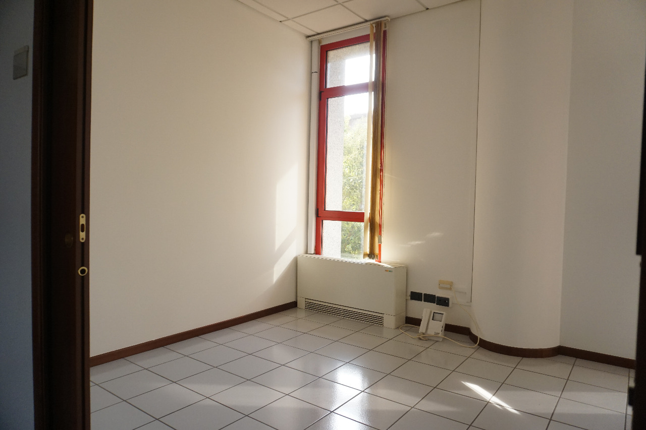 Negozio/Ufficio  in affitto a Quarto d'Altino