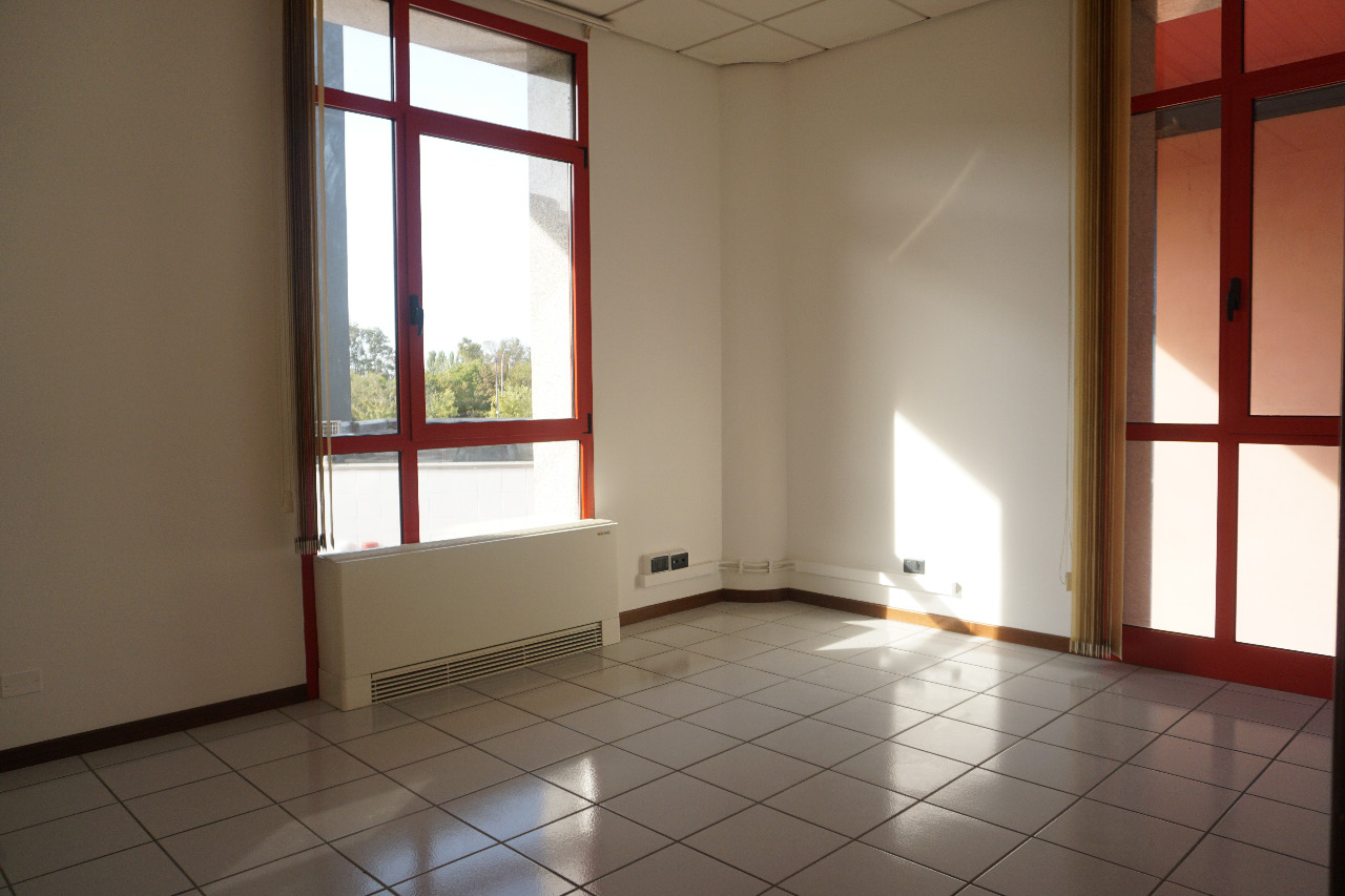 Negozio/Ufficio  in affitto a Quarto d'Altino