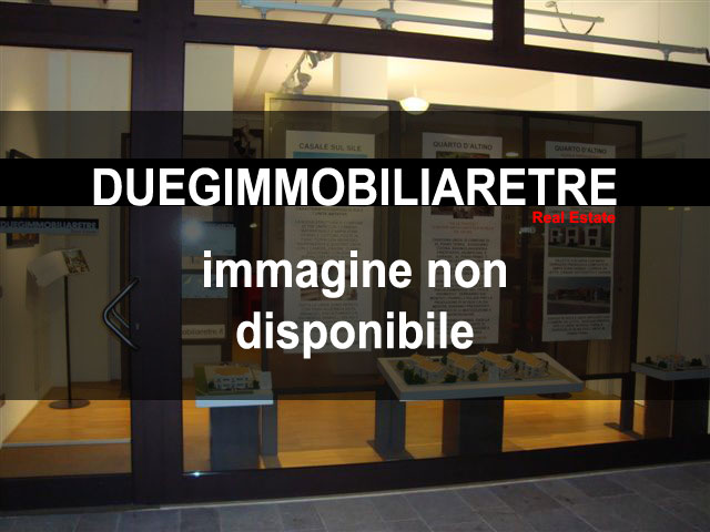 Locale commerciale in Affitto a 29